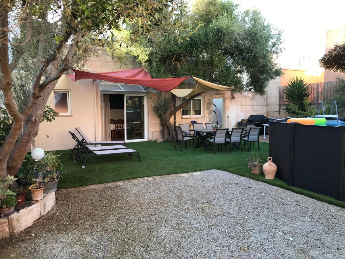 Villa Ca Na Clar Sa Ràpita Exterior foto
